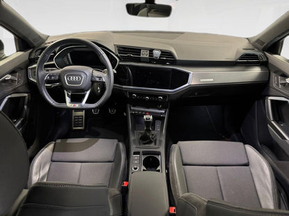 Audi Q3 Black line 35 TDI 110kW (150CV)  //  31.957 km
