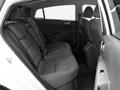 Hyundai IONIQ 1.6 GDI HEV Tecno DCT  //  78.240 km