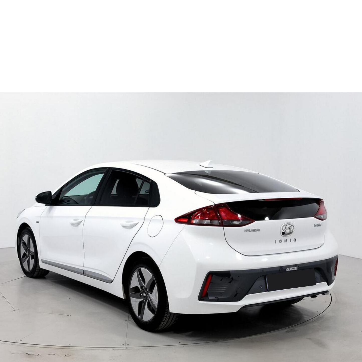 Hyundai IONIQ 1.6 GDI HEV Tecno DCT  //  78.240 km