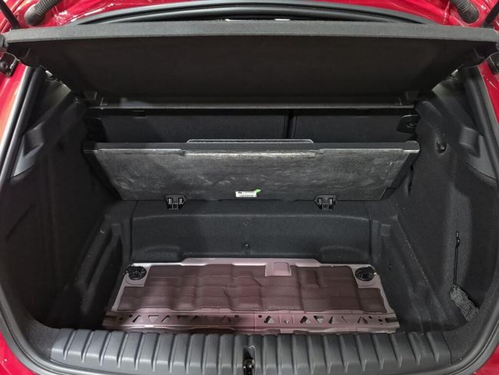 BMW Serie 1 116d Corporate Auto (116cv) // 90.946km - 2022