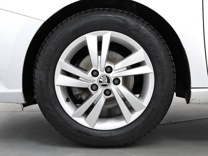 Skoda Fabia 1.0 TSI 70KW (95cv) Ambition //  62.656 km