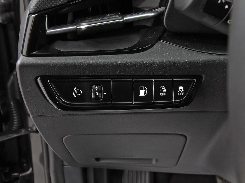 Kia Niro 1.6 GDi PHEV 104kW (141CV) Concept //    46.203 km