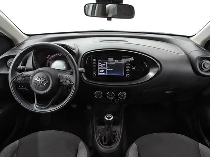 Toyota Aygo X Cross 1.0 VVT-I 72CV Play  //  32.675 km