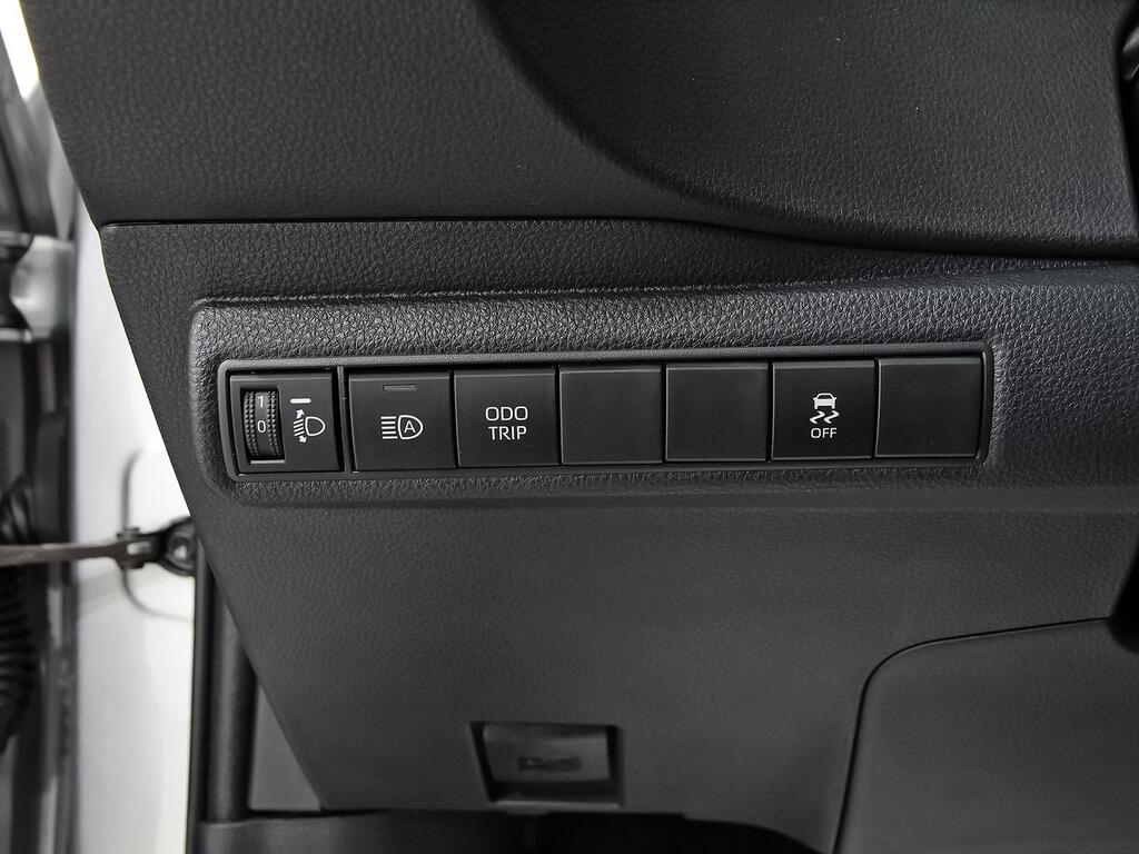 Toyota Corolla 140H Style Edition  //  16.950 km