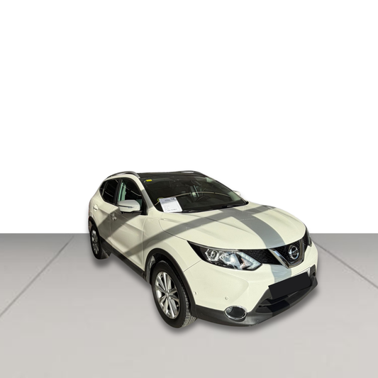 Nissan Qashqai 1.6 dci tekna // 62.400 km