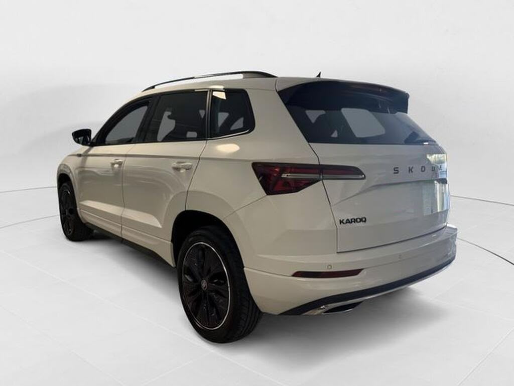 Skoda Karoq 1.5 TSI DSG Sportline (150cv) // 32.221km - 2025