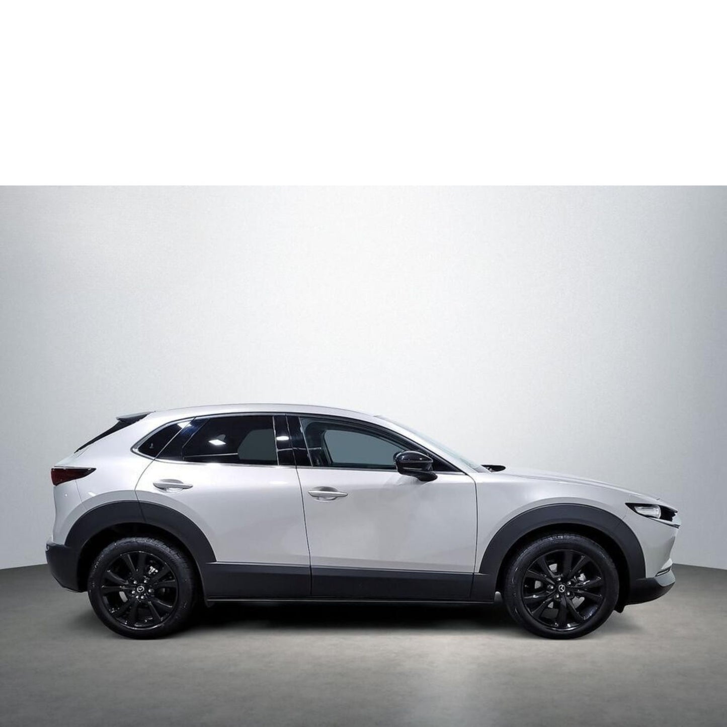 Mazda CX-30 e-SKYACTIV-X 2.0 137kW AT Homura // 3.200 km