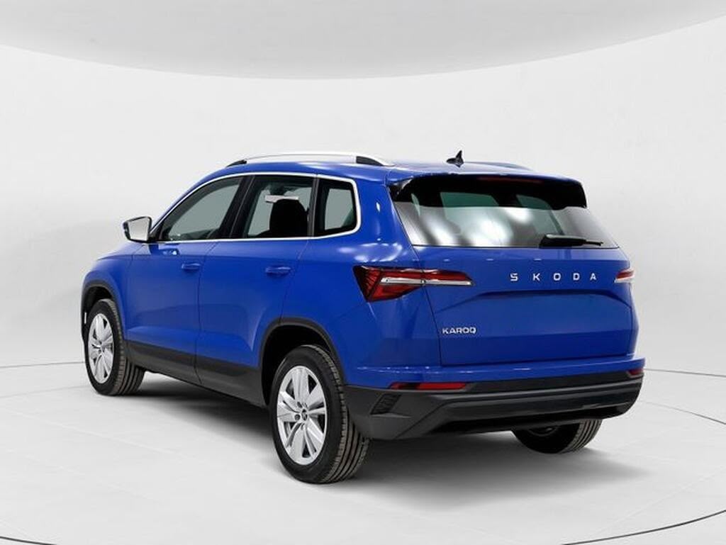 Skoda Karoq 1.5 TSI DSG Selection (150cv) // 28.000km - 2025