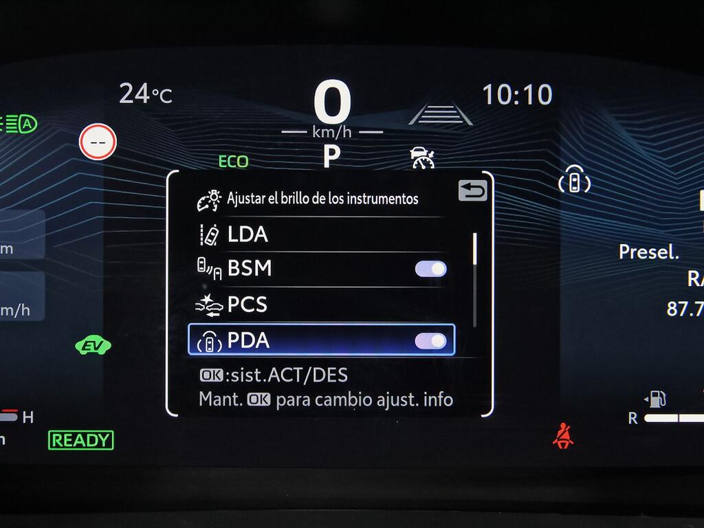 Toyota C-HR 1.8 140H Advance  //  48.965 km