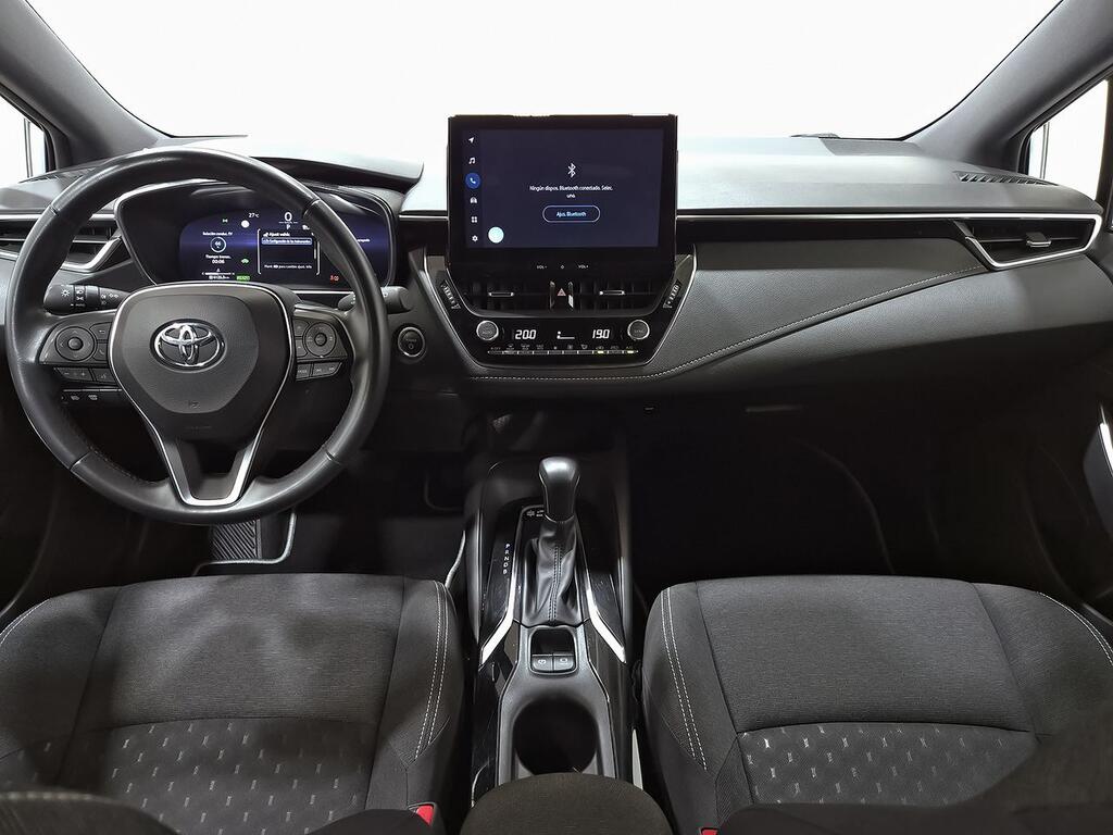 Toyota Corolla 140H Active Plus  // 48.513 km