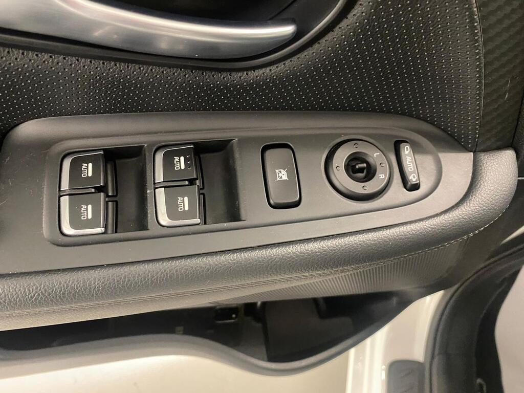 Kia Carens 1.6 GDi 99kW (135CV) Drive  //  59.677 km