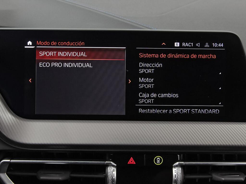 BMW Serie 1 118i Corporate Auto 140 cv  //  30.667 km