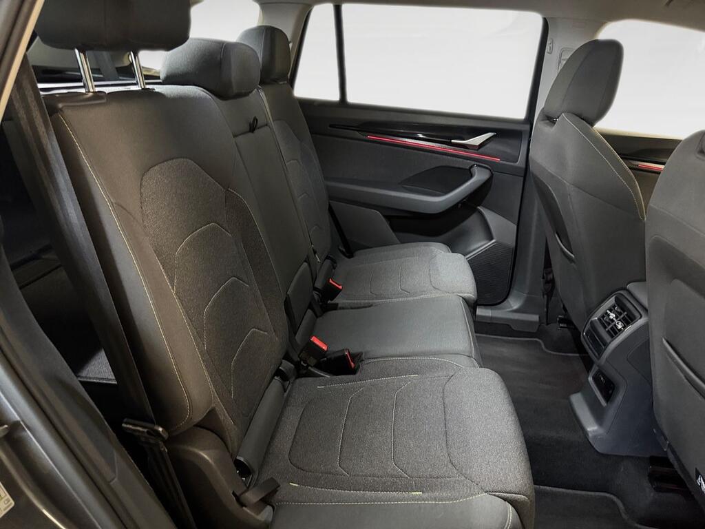 Skoda Kodiaq 1.5 TSI 110KW DSG m-HEV Selection   //  25.138 km