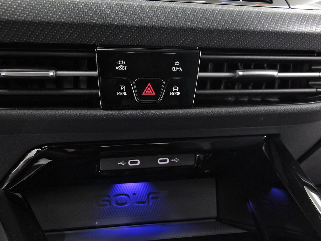 Volkswagen Golf R 2.0 TSI 235kW (320CV) 4Motion DSG  //  11.977 km