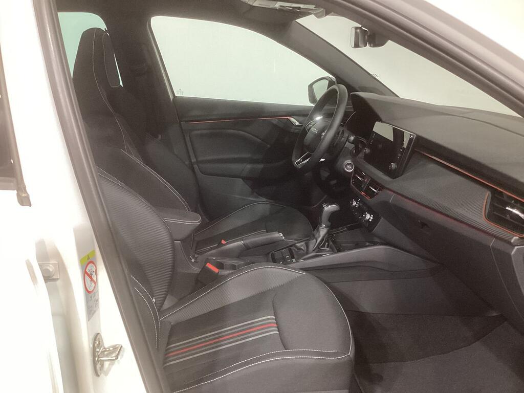 Skoda Scala 1.0 TSI 85KW(115CV) DSG MONTE CARLO  //  1km