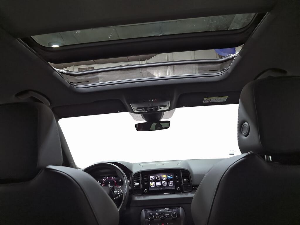 Skoda Karoq 1.5 TSI 110kW (150CV) DSG ACT Sportline  //  10.959 km