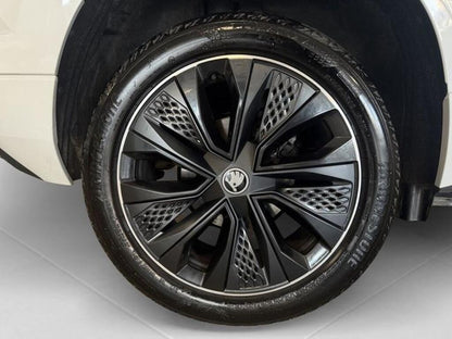 Skoda Karoq 1.5 TSI DSG Sportline (150cv) // 32.221km - 2025