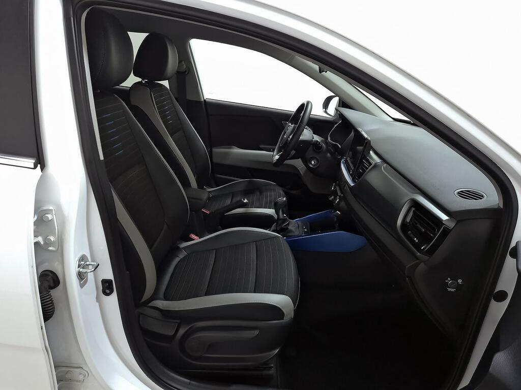 Kia Stonic 1.0 T-GDi 74kW MHEV MT Style Edition  //  4.902 km