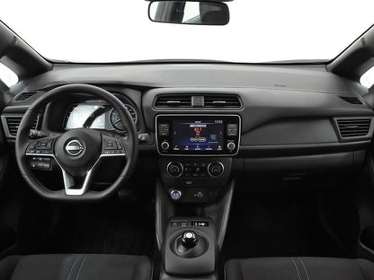 Nissan Leaf 40kWh Acenta 150 CV // 5 km