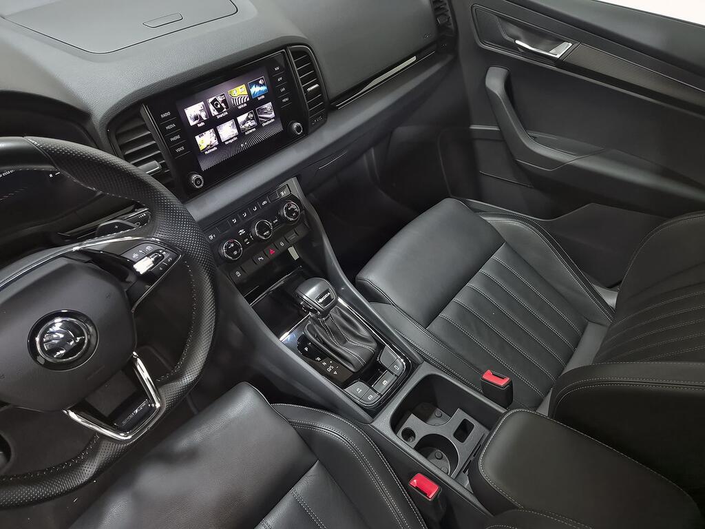 Skoda Karoq 1.5 TSI 110kW (150CV) DSG ACT Sportline  //  10.959 km