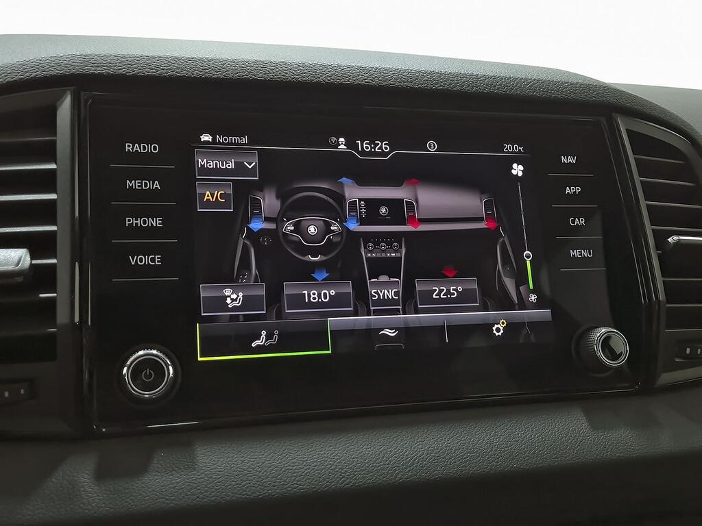 Skoda Karoq 1.5 TSI 110kW (150CV) DSG ACT Sportline  //  10.959 km