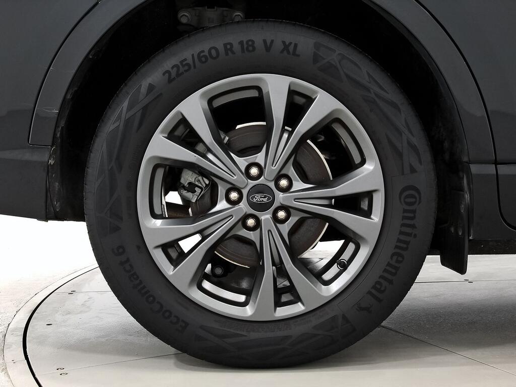 Ford Kuga ST-Line 1.5T EcoBoost 110kW (150CV)  //  42.298 km
