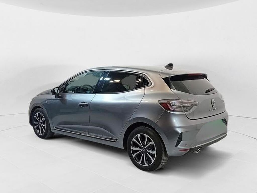 Renault Clio Techno TCe (90cv) // 23.223km - 2025
