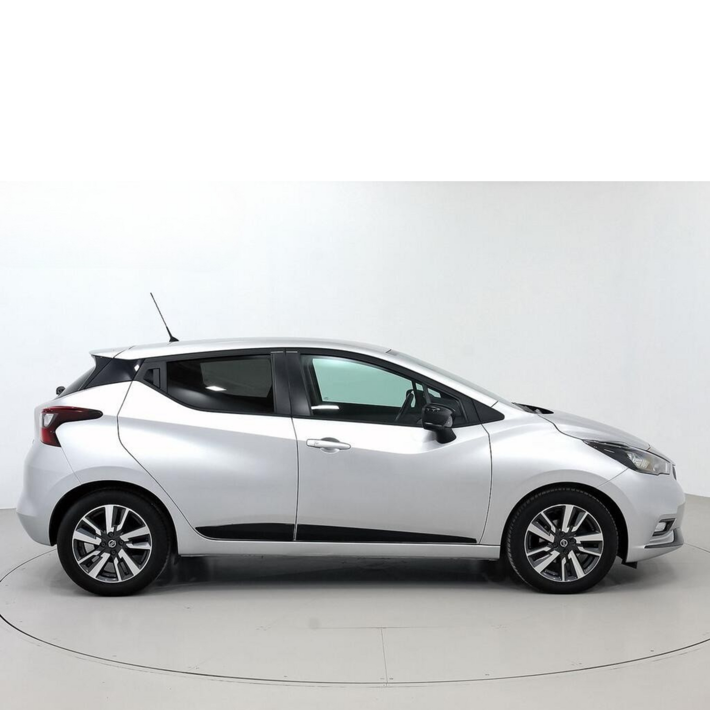 Nissan Micra IG-T 68 kW (92 CV) CVT N-Design Black  //  51.957 km