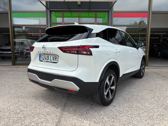 Nissan Qashqai 1.3 DIG-T N-Connecta (140cv) // 52.823 km - 2021