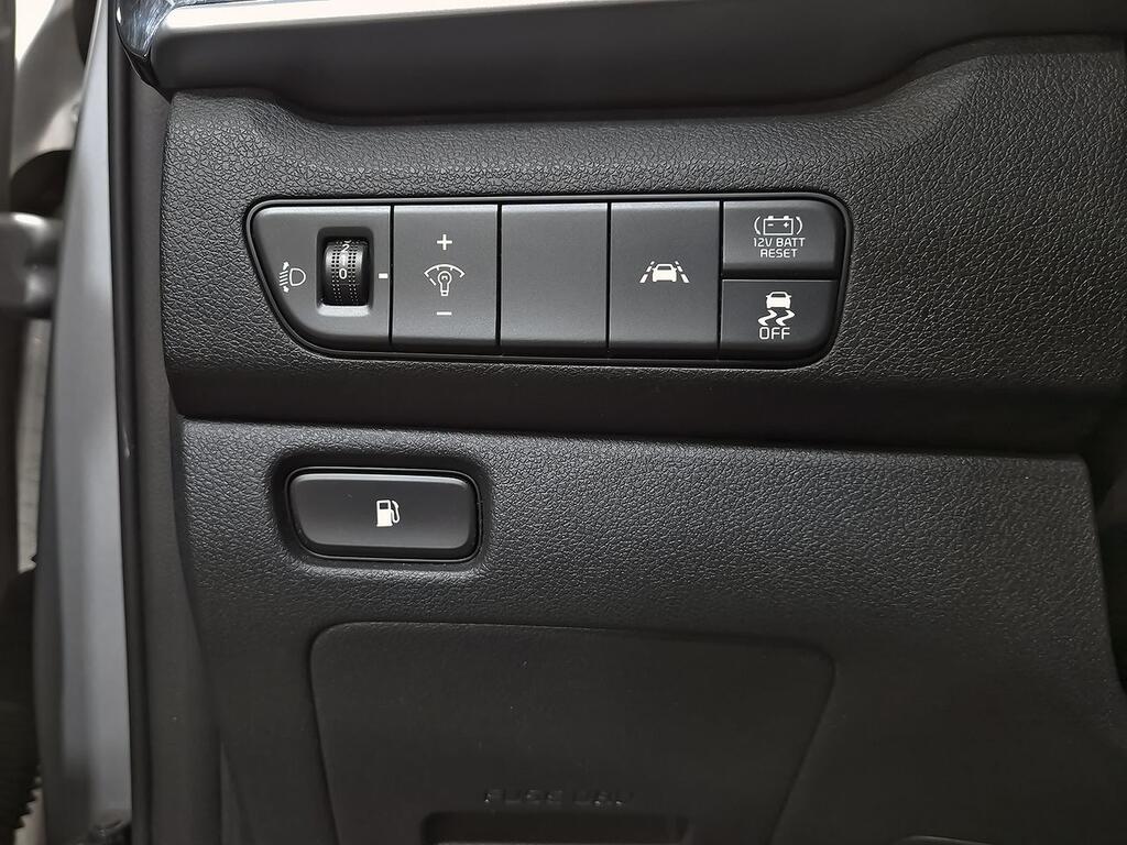 Kia Niro 1.6 GDi PHEV 104kW (141CV) Drive  //   55.803 km