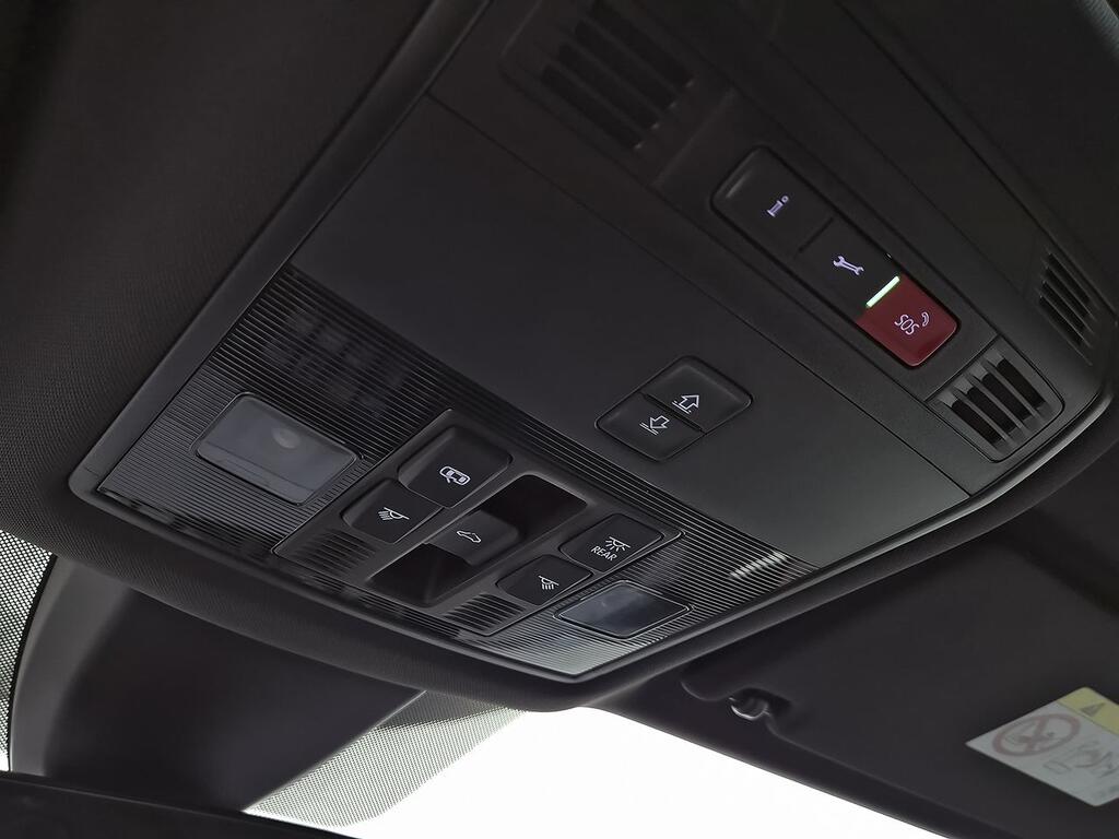 Skoda Karoq 1.5 TSI 110kW (150CV) DSG ACT Sportline  //  10.959 km