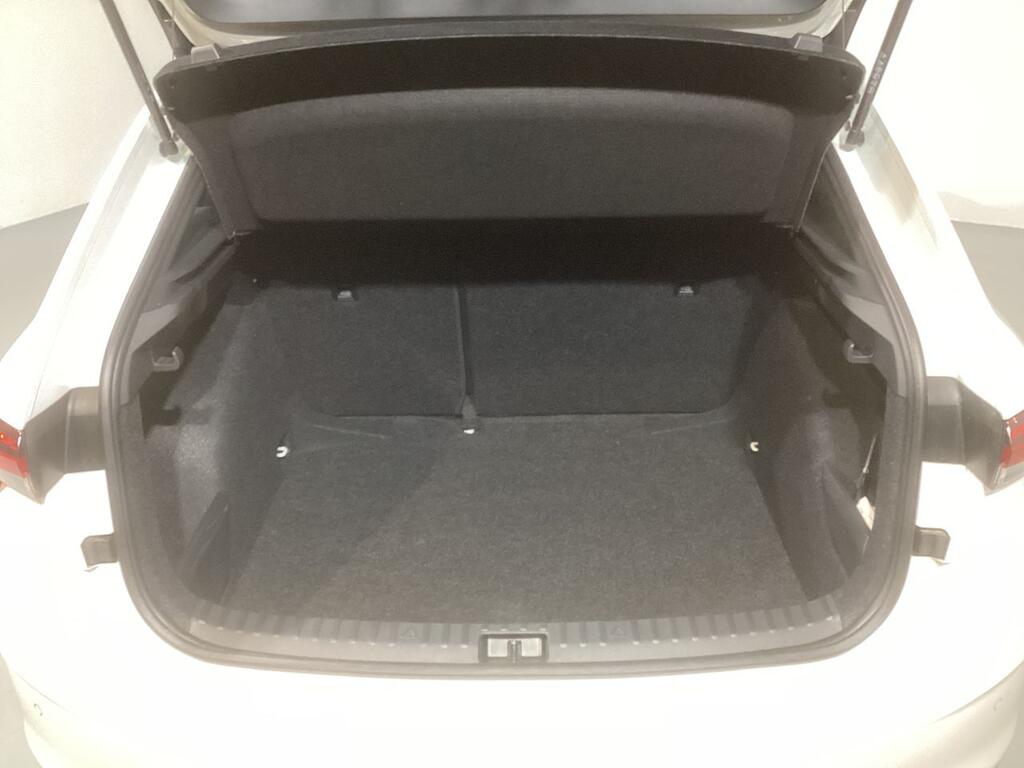 Skoda Scala 1.0 TSI 85KW(115CV) DSG MONTE CARLO  //  1km