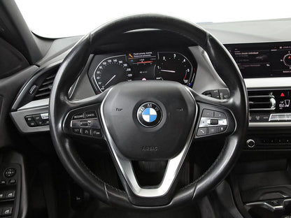 BMW Serie 1 118d Business Auto //  68.006 KM