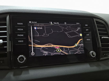 Skoda Karoq 1.5 TSI 110kW (150CV) DSG ACT Sportline  //  10.959 km