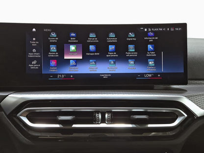 BMW Serie 3 318d Auto.Touring  //  28.329 km