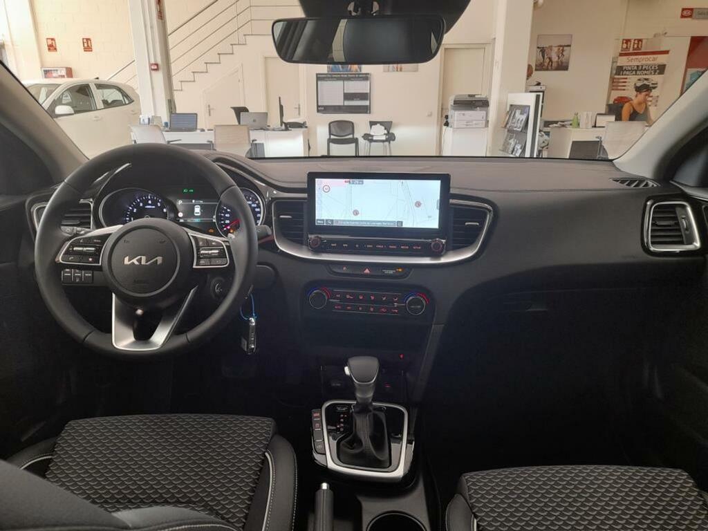 Kia Ceed 1.5 MHEV 103kW (140CV) Tech DCT  //  1 km