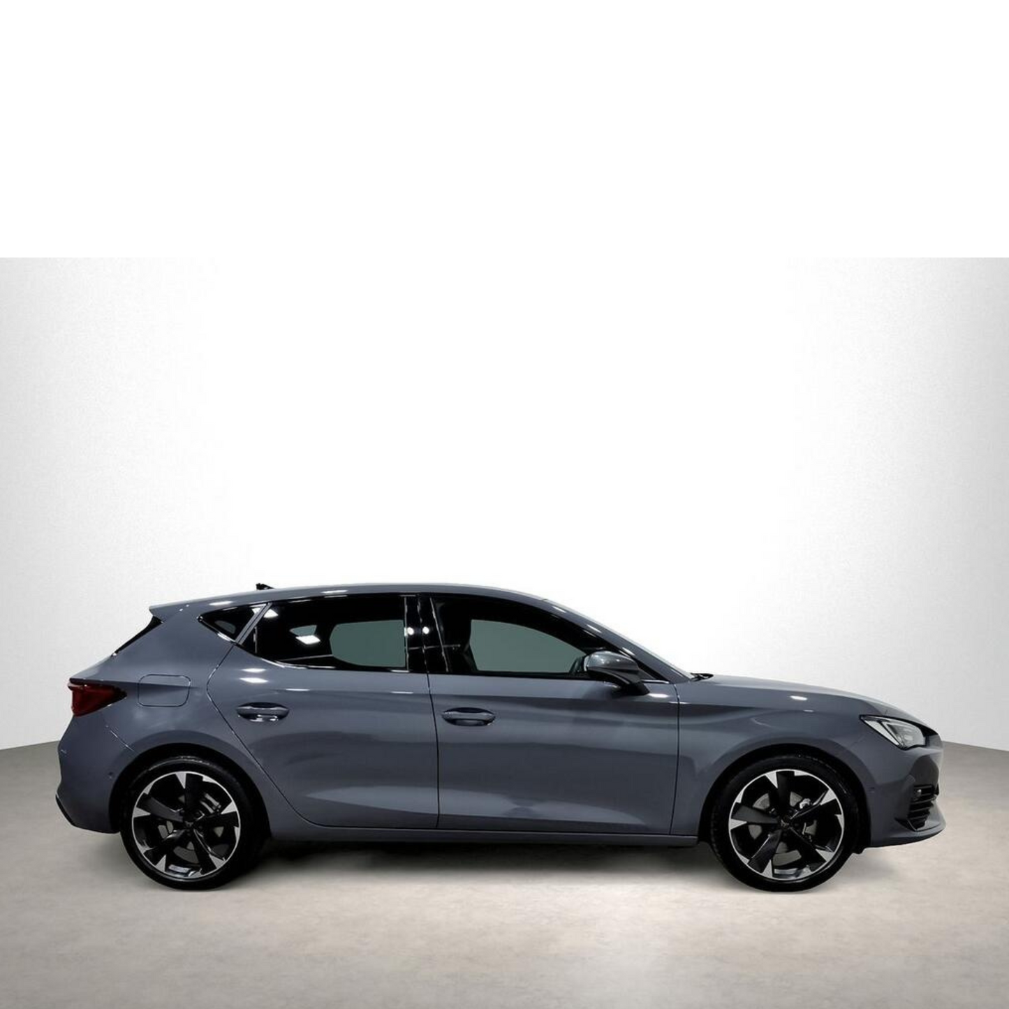 CUPRA León 1.5 eTSI 110kW (150CV) DSG  //  16.341 km