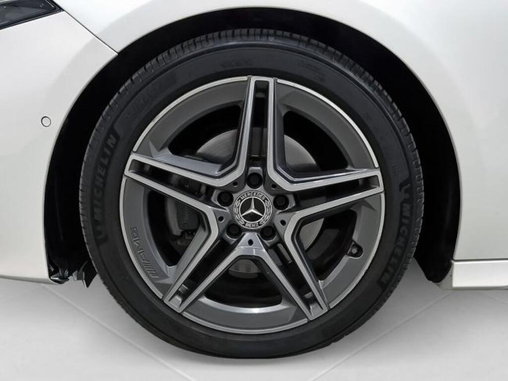 Mercedes Clase A A200d Auto. (150cv) // 50.099km - 2023