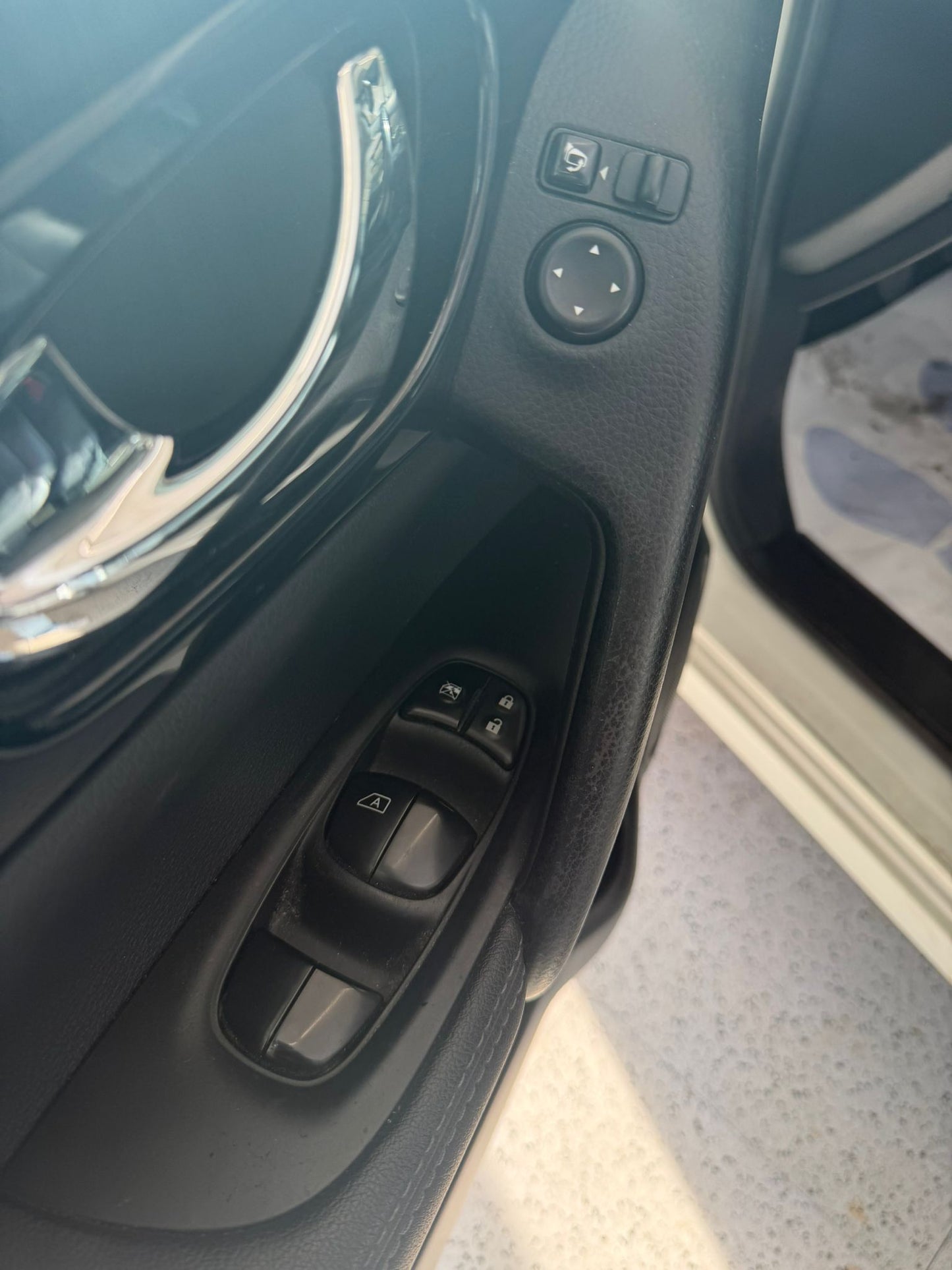 Nissan Qashqai 1.6 dci tekna // 62.400 km