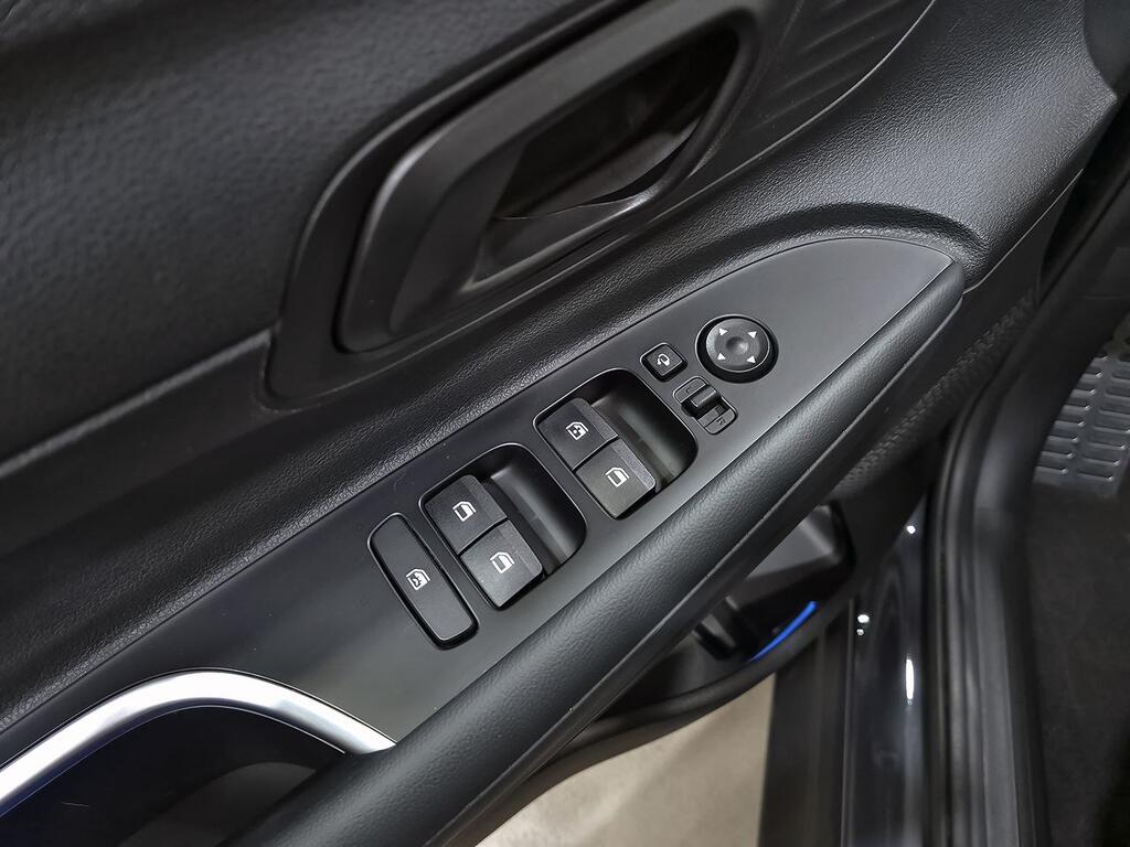 Hyundai Bayon 1.0 TGDI 74kW (100CV) 48V Maxx  //  25.110 km