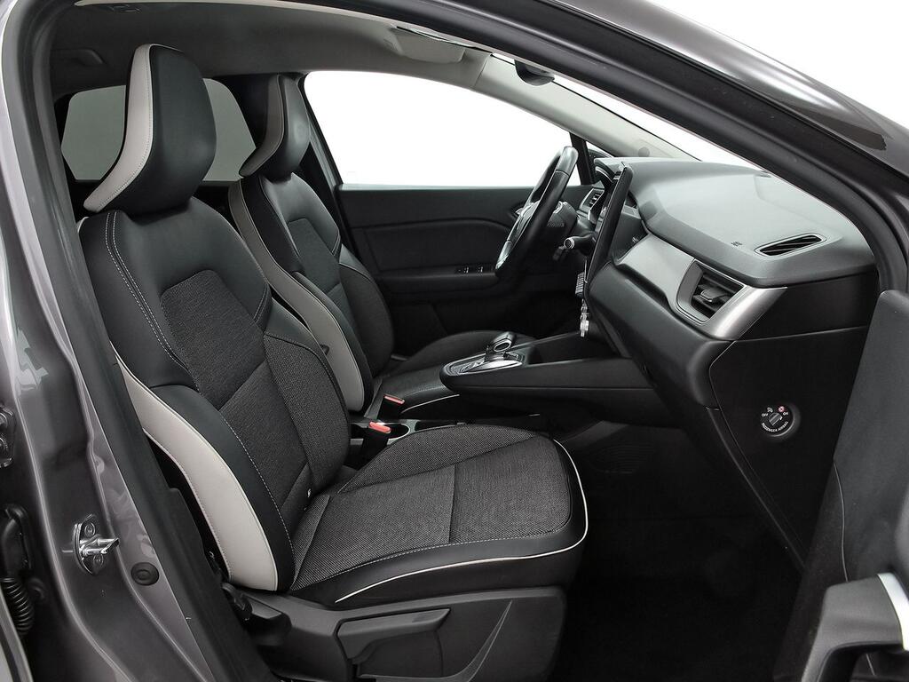 Renault Captur SL E-TECH Edition Híbrido enchuf. 160cv  //  115.000 km