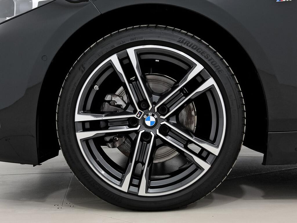 BMW Serie 1 118i Corporate Auto 140 cv  //  30.667 km