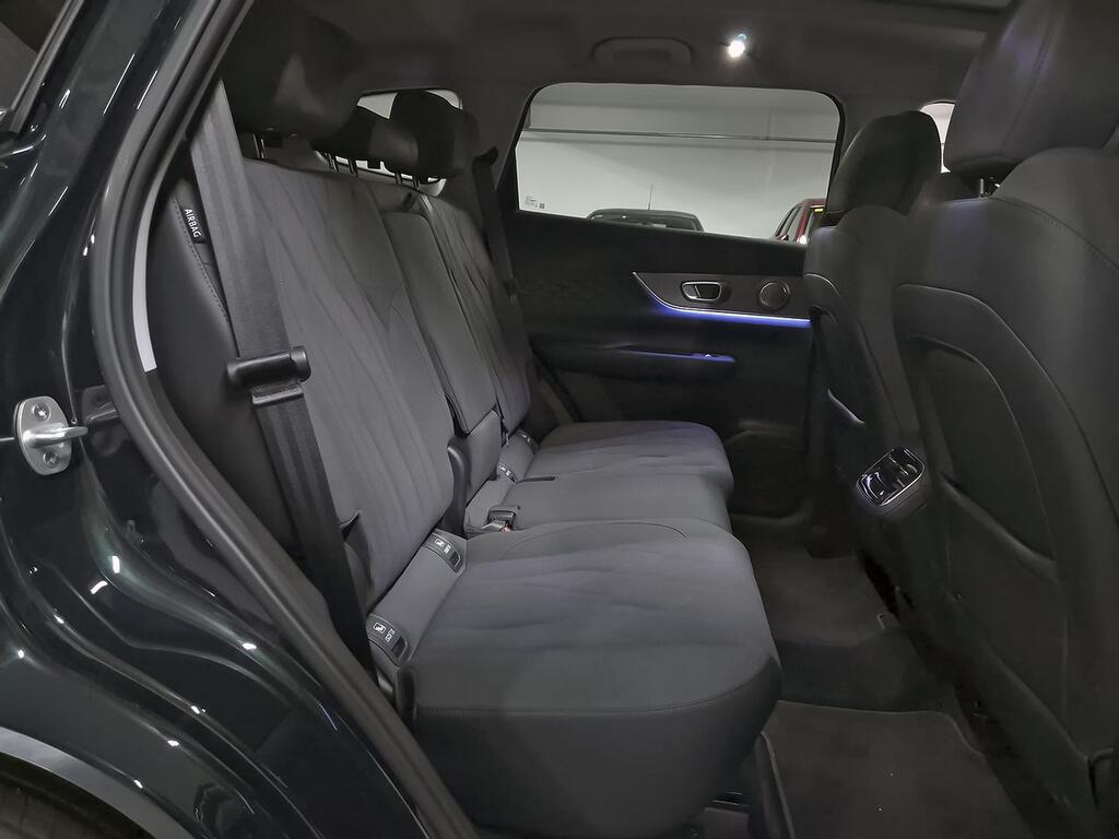 Ebro S800 1.5 TGDI PHEV Luxury E-CVT  //  7.800 km