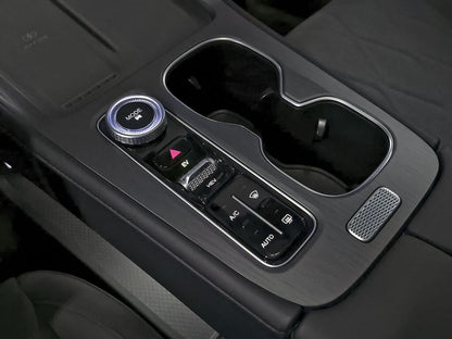 Ebro S800 1.5 TGDI PHEV Luxury E-CVT  //  7.800 km