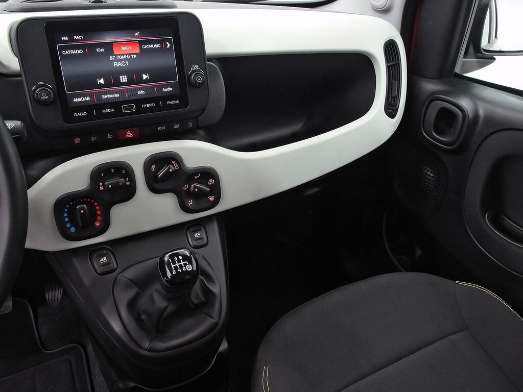 Fiat Panda Pandina 1.0 Hybrid 51kW (70cv)  //  3.750 km