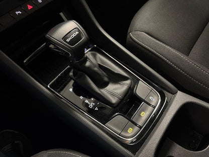 Skoda Karoq 1.5 TSI 110kW (150CV) DSG ACT Selection   //  9.857 km