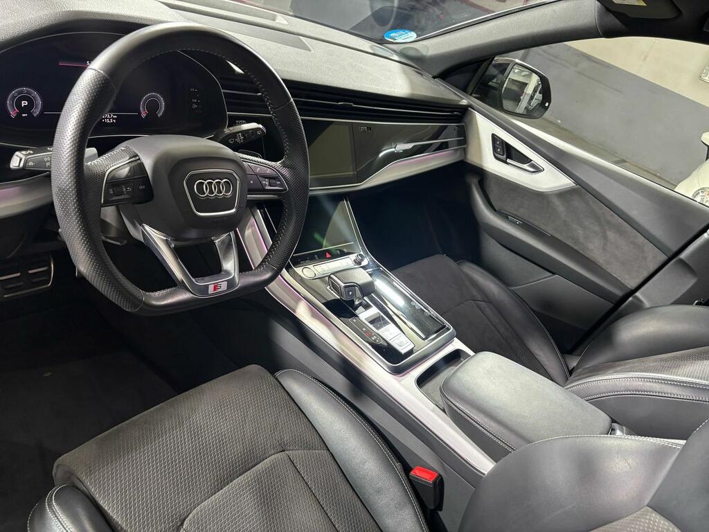 Audi Q8 45 TDI 170kW Black L quattro tiptronic 231 CV  //  70.462 km