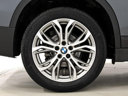BMW X1 sDrive18i  //  71.441 km