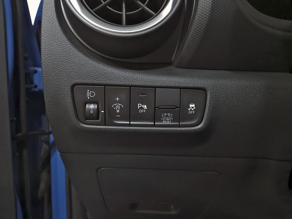 Hyundai Kona 1.6 GDI HEV Tecno 2C DCT  //  74.008 km