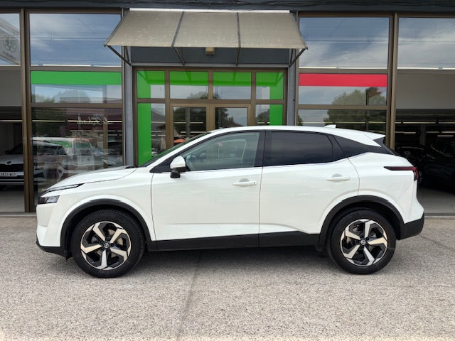 Nissan Qashqai 1.3 DIG-T N-Connecta (140cv) // 52.823 km - 2021
